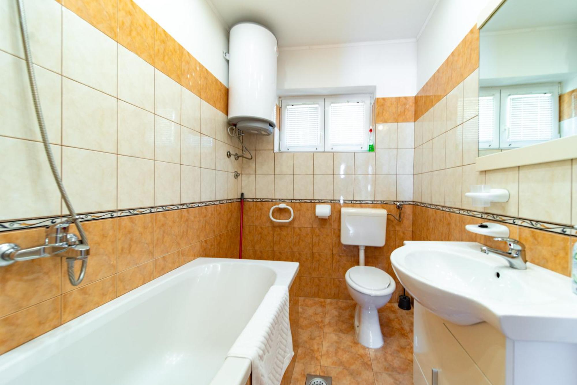 Apartments Lores Раб Екстер'єр фото